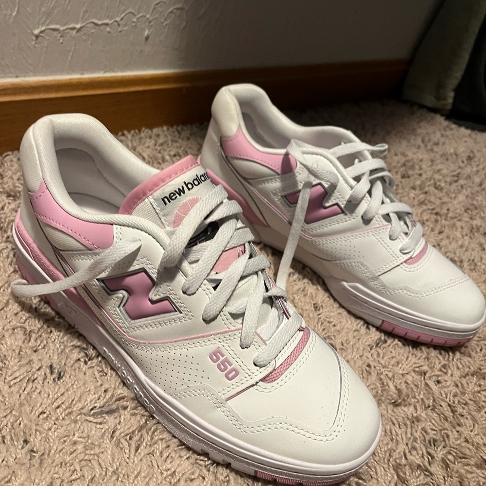 New Balance 550 size 9.5 women’s
